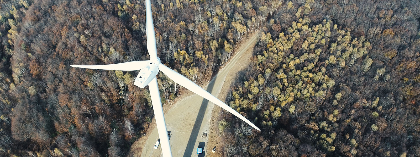 La construction des parcs éoliens de Montrigaud et Montmiral