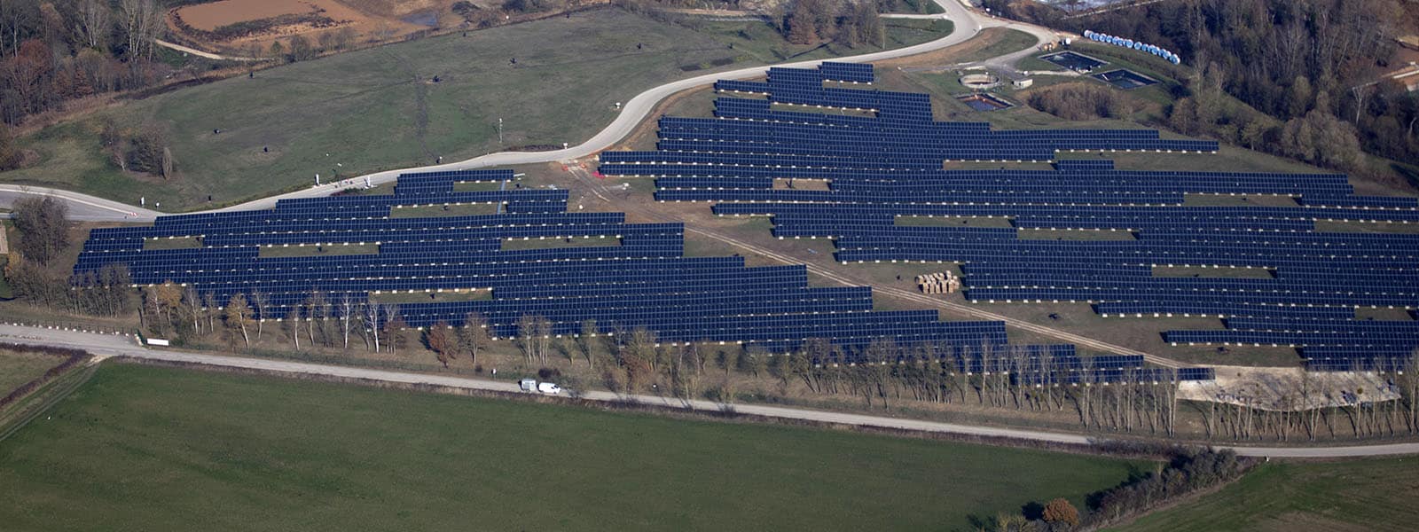 Timelapse de la construction de la centrale solaire de Drambon (21)